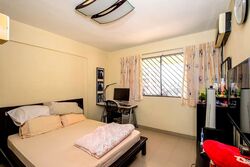 Blk 147 Tampines Avenue 5 (Tampines), HDB Executive #566633051